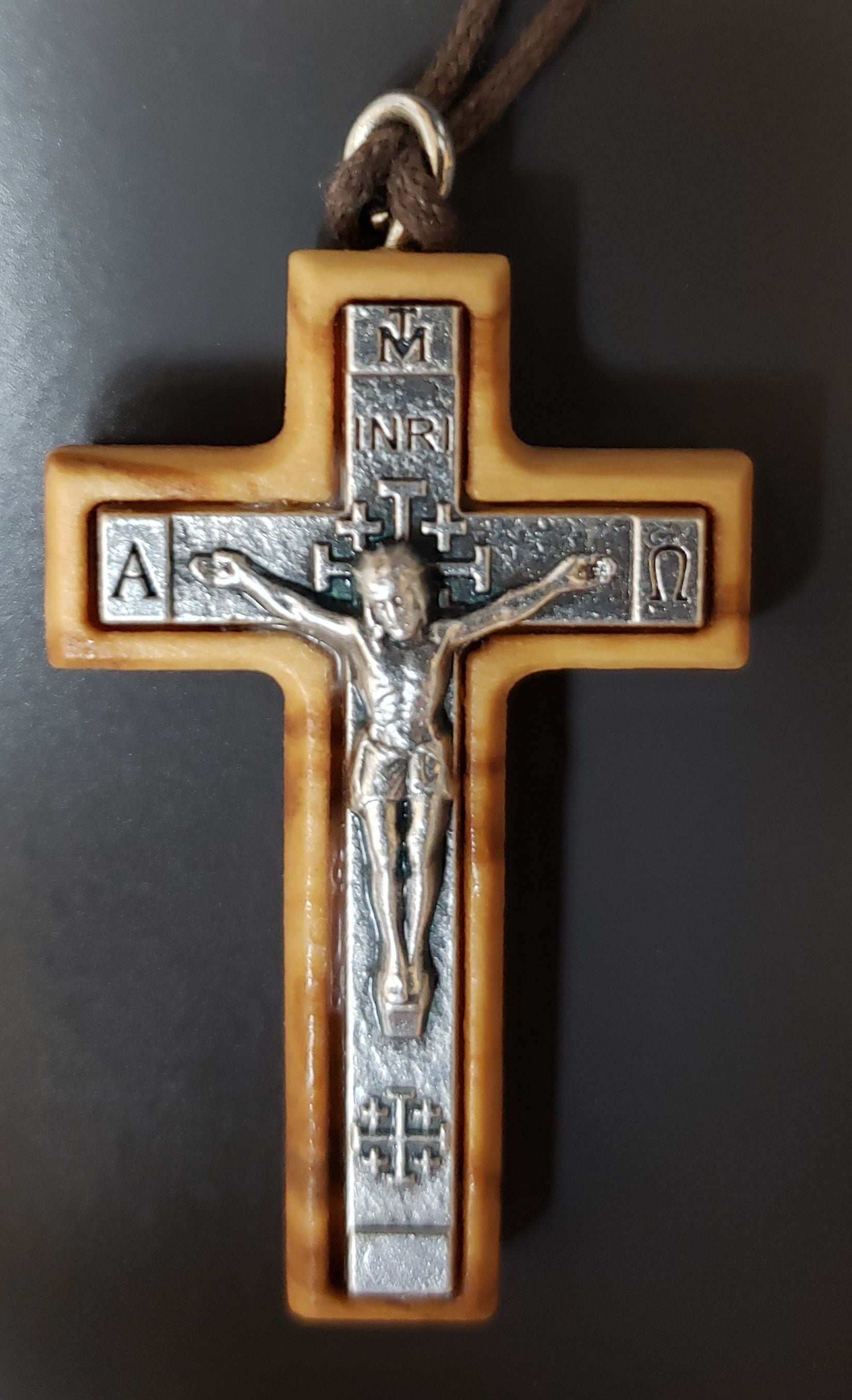 MADERA DE OLIVO 4,5 CM JERUSALÉN CORDÓN DE 30"