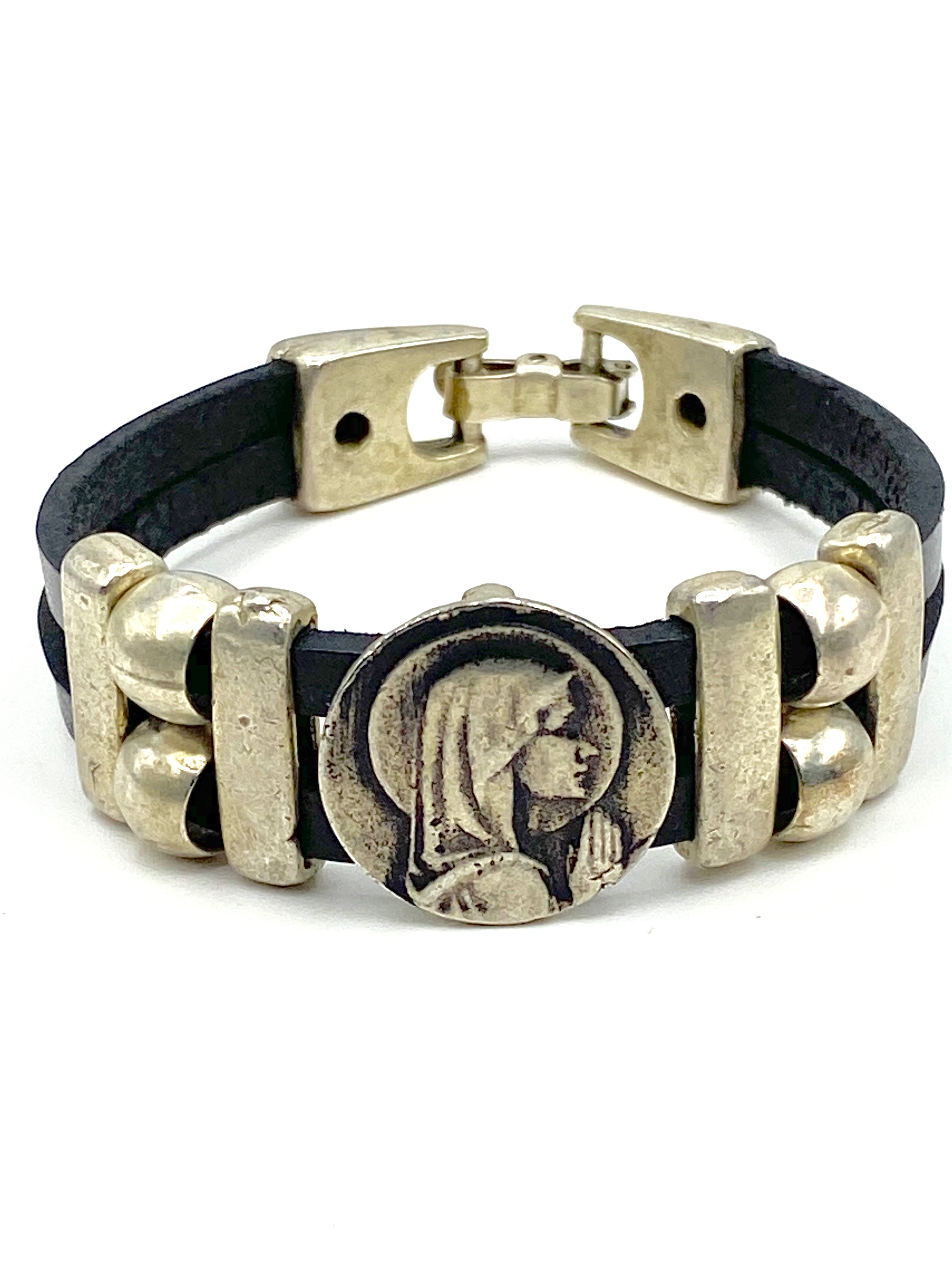 Pulsera Virgen María Vintage joyería artesanal con Doble Correa de Piel de Graciela's Collection