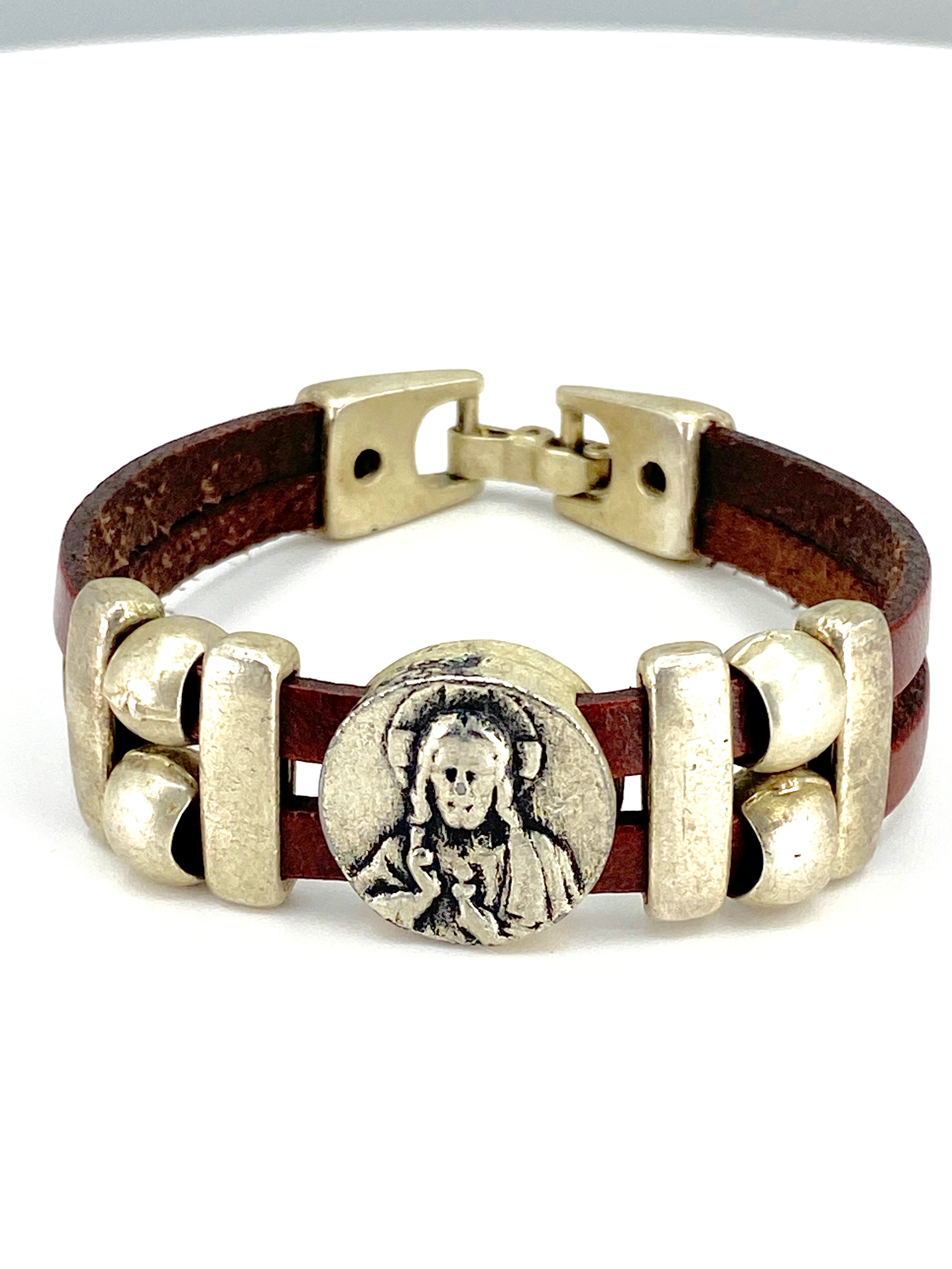 Pulsera Sagrado Corazón Vintage joyería hecha a mano con correas de Cuero Genuino Doble de Graciela's Collection