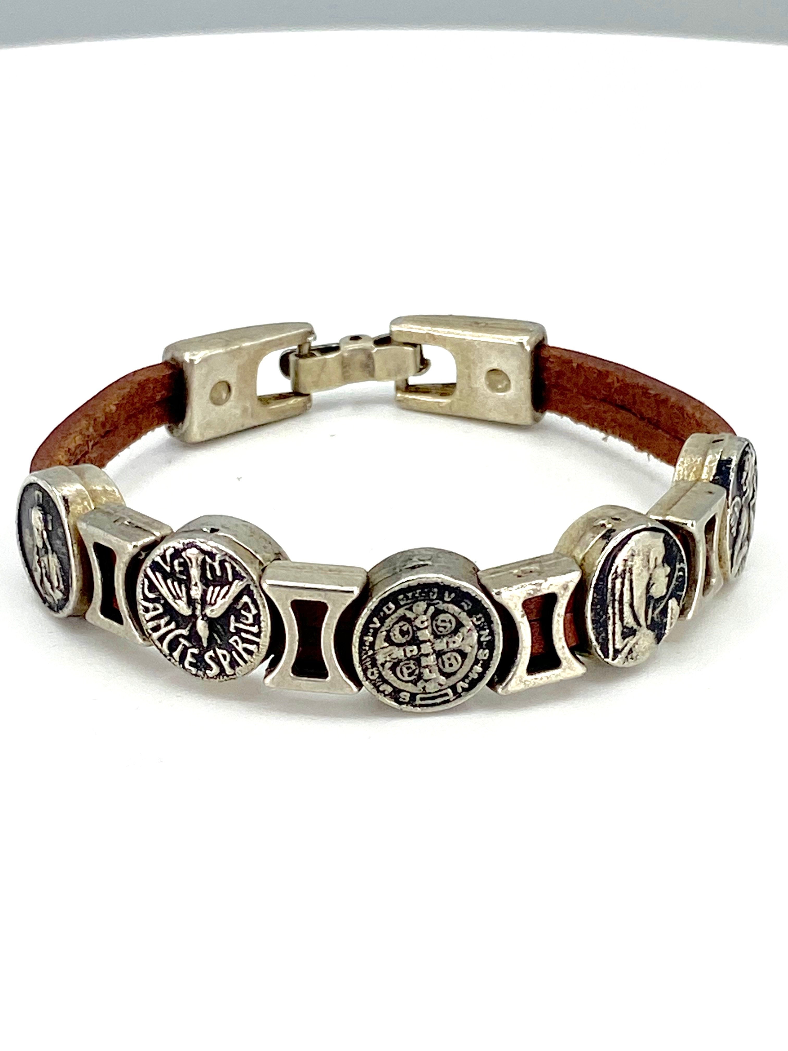 Pulsera Vintage de la Virgen María, San Benito, Sagrado Corazón de Jesús, Ángel de la Guarda y El Espíritu Santo joyería hecha a mano por Graciela's Collection