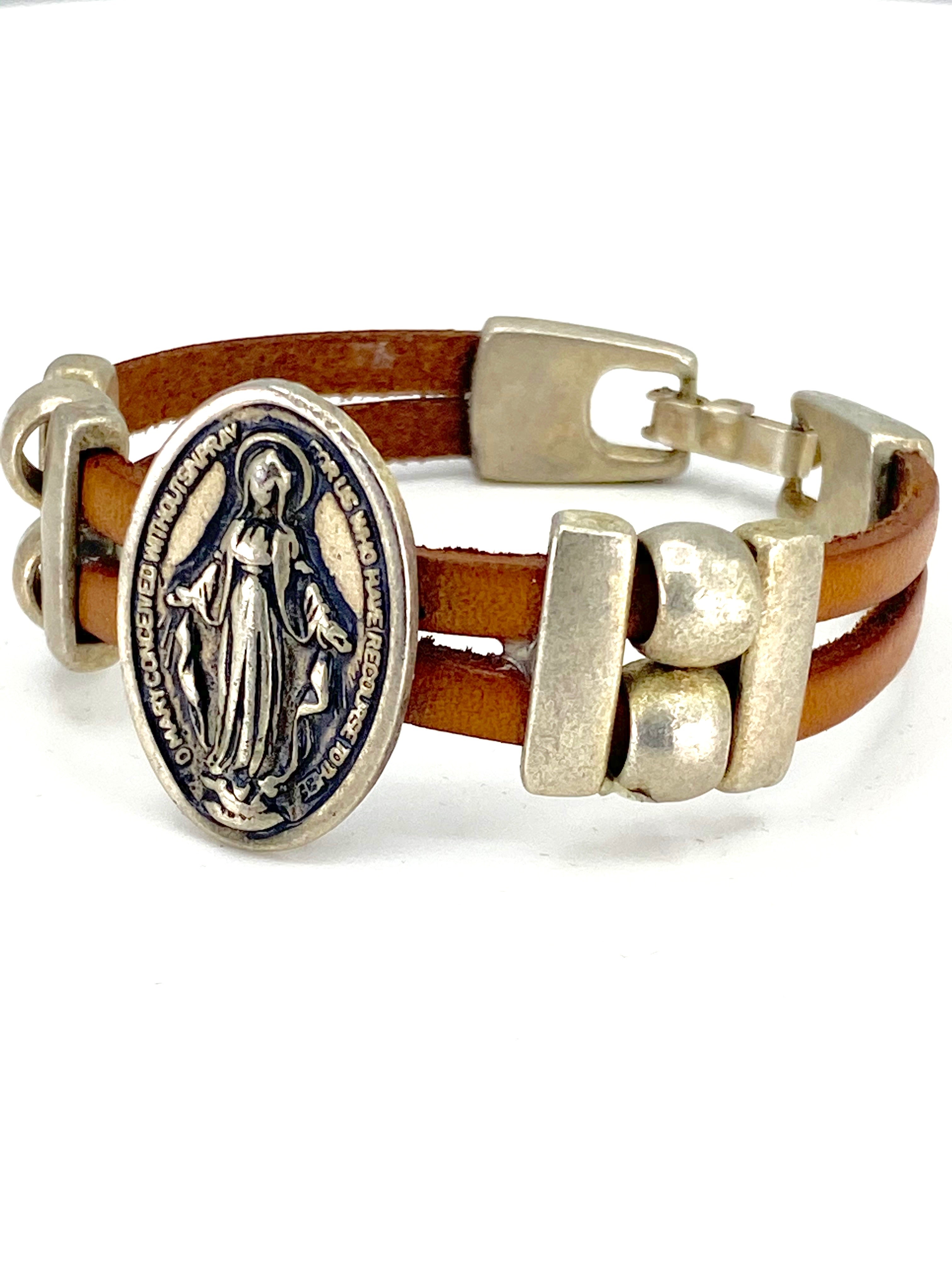 Pulsera vintage Virgen María Milagrosa joyería hecha a mano por Graciela's Collection