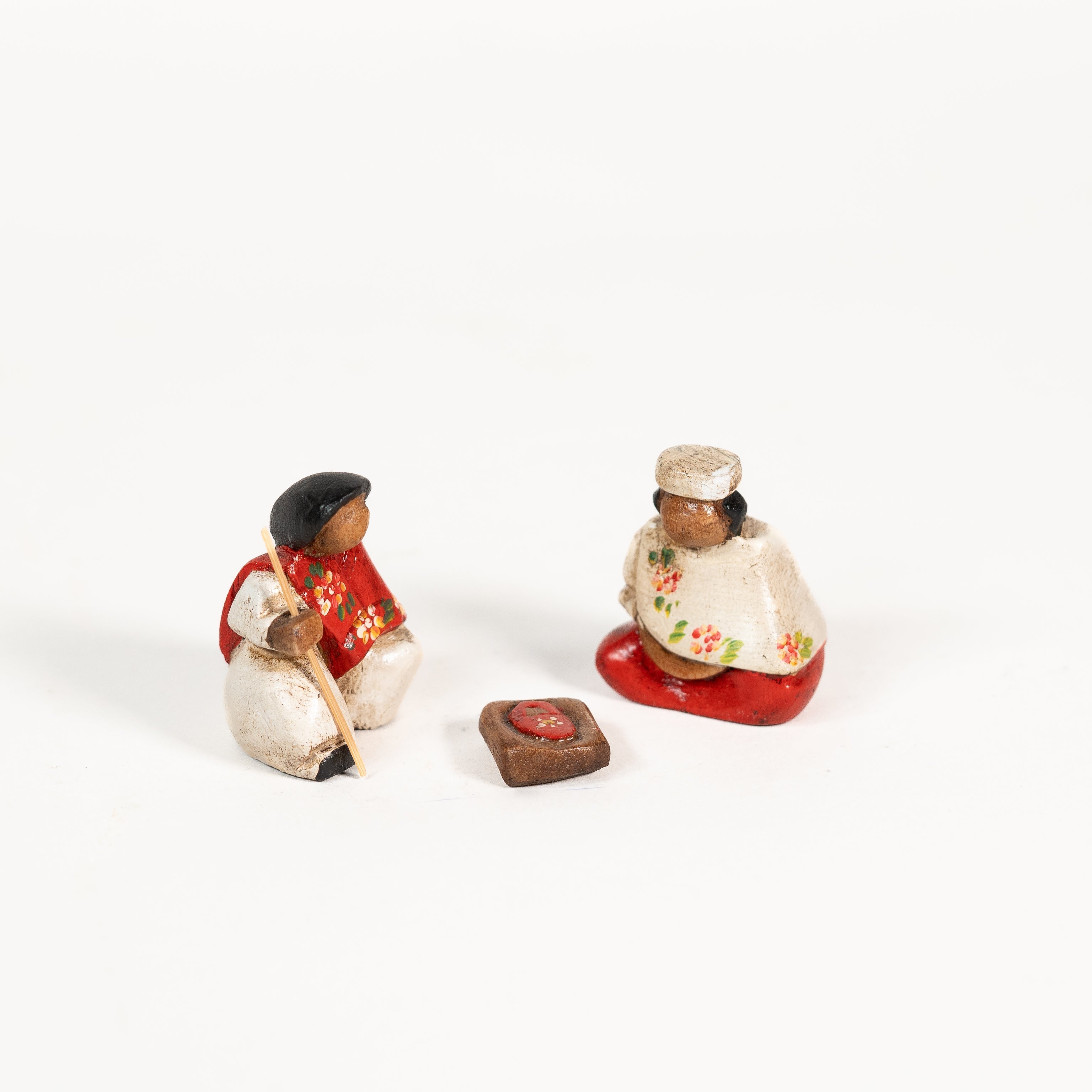 Wood Holy Family - Nativity. Made in Colombia
